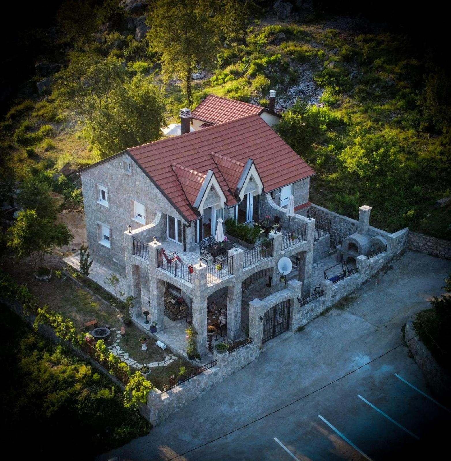 Villagio Virpazar Exteriör bild