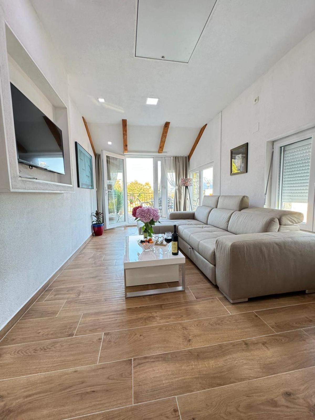 Villagio Virpazar Exteriör bild