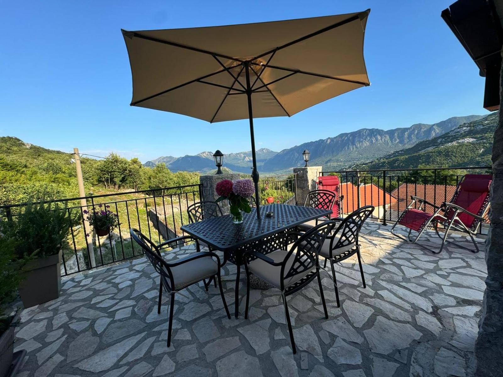 Villagio Virpazar Exteriör bild